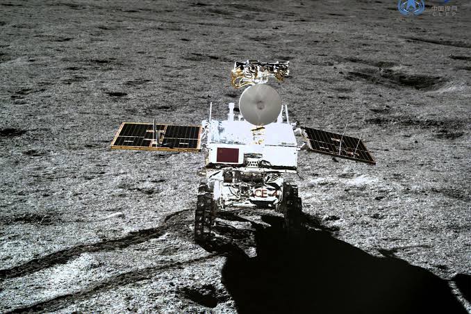 Cube on the moon, What did China’s rover Yutu 2 discovered?