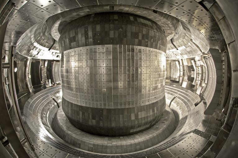 Will China's artificial sun be a threat to the environment?