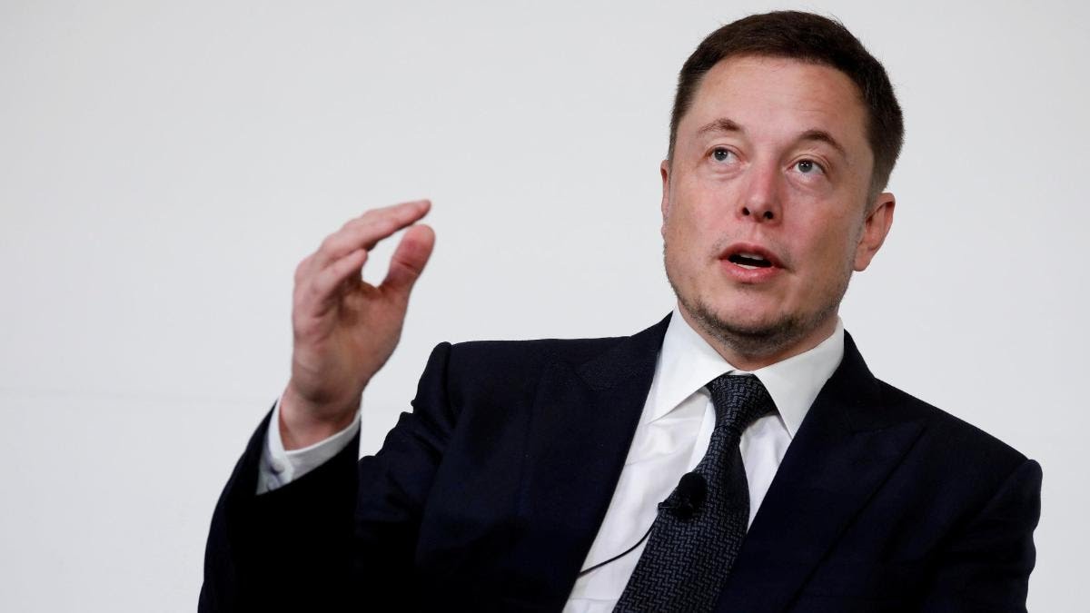 Musk's SpaceX Partners With US Military To Convey Weapons By Rockets