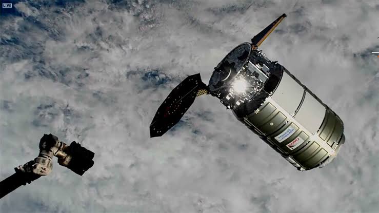 Cargo Ship Reaches Space Station Despite Solar Panel Trouble